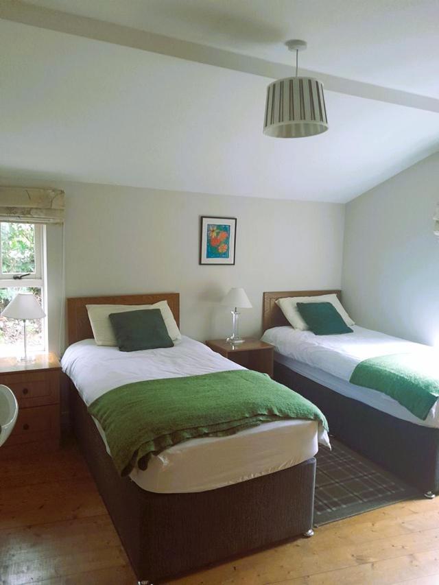 Ballyhoura Mountain Lodges Ballyorgan ภายนอก รูปภาพ