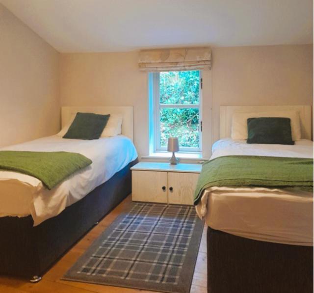 Ballyhoura Mountain Lodges Ballyorgan ภายนอก รูปภาพ